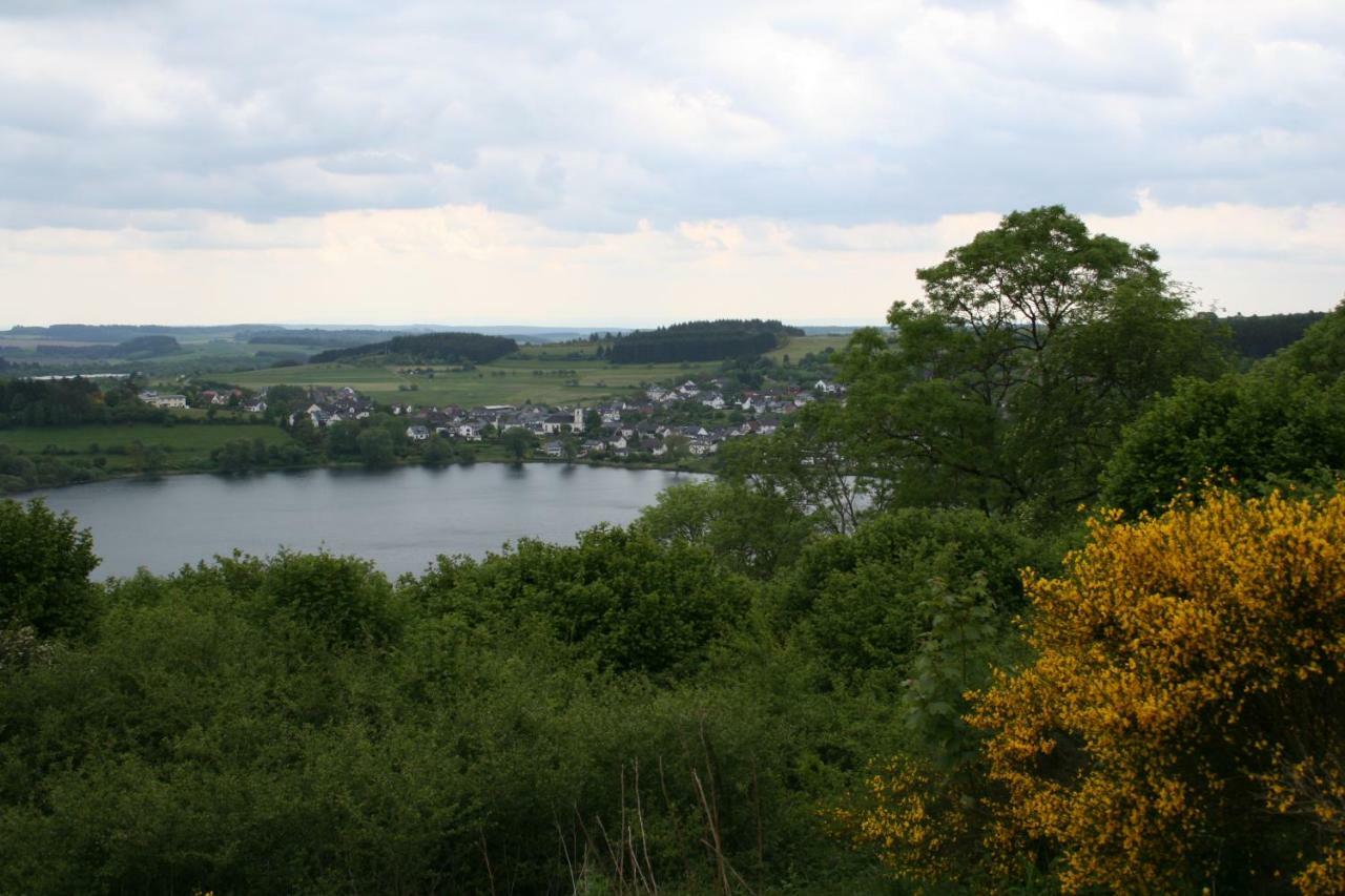 Location Panoramagreen Burg Reuland Luaran gambar