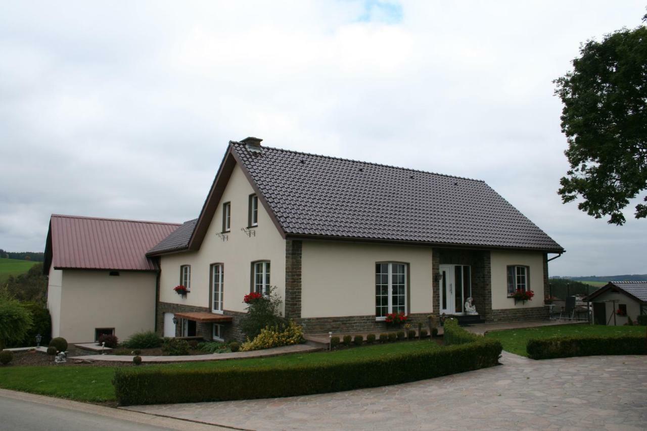 Location Panoramagreen Burg Reuland Luaran gambar